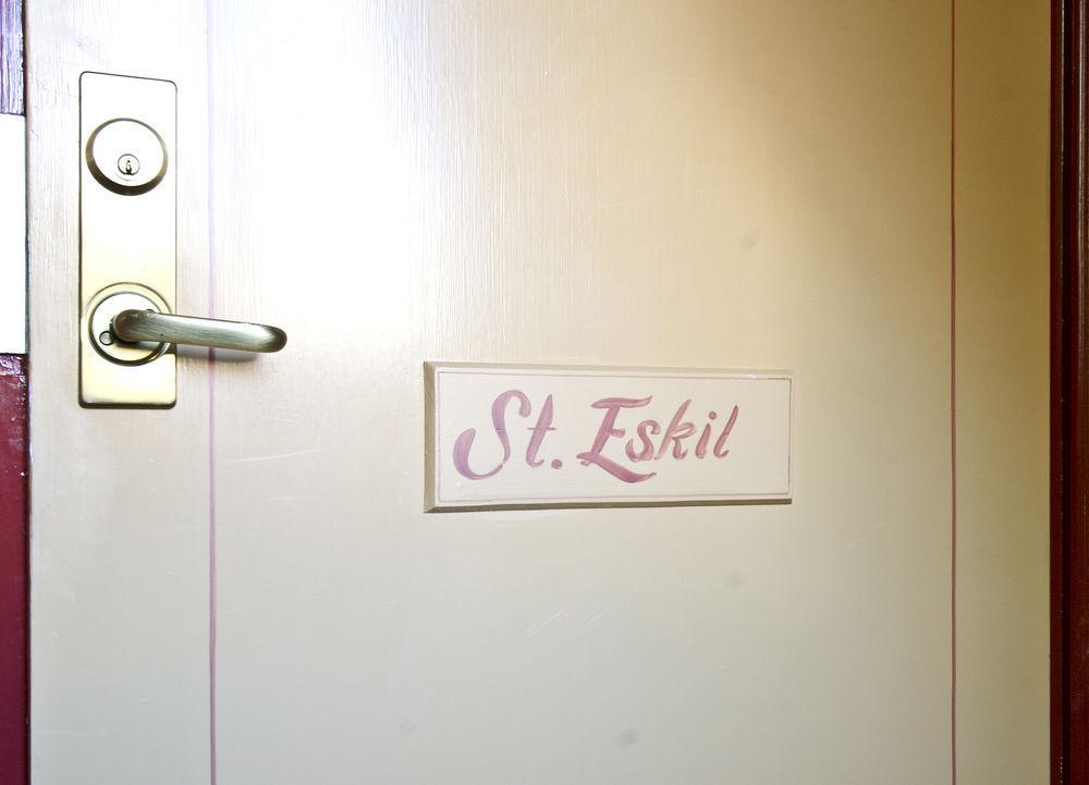 Hotell Laurentius Стренгнес Экстерьер фото