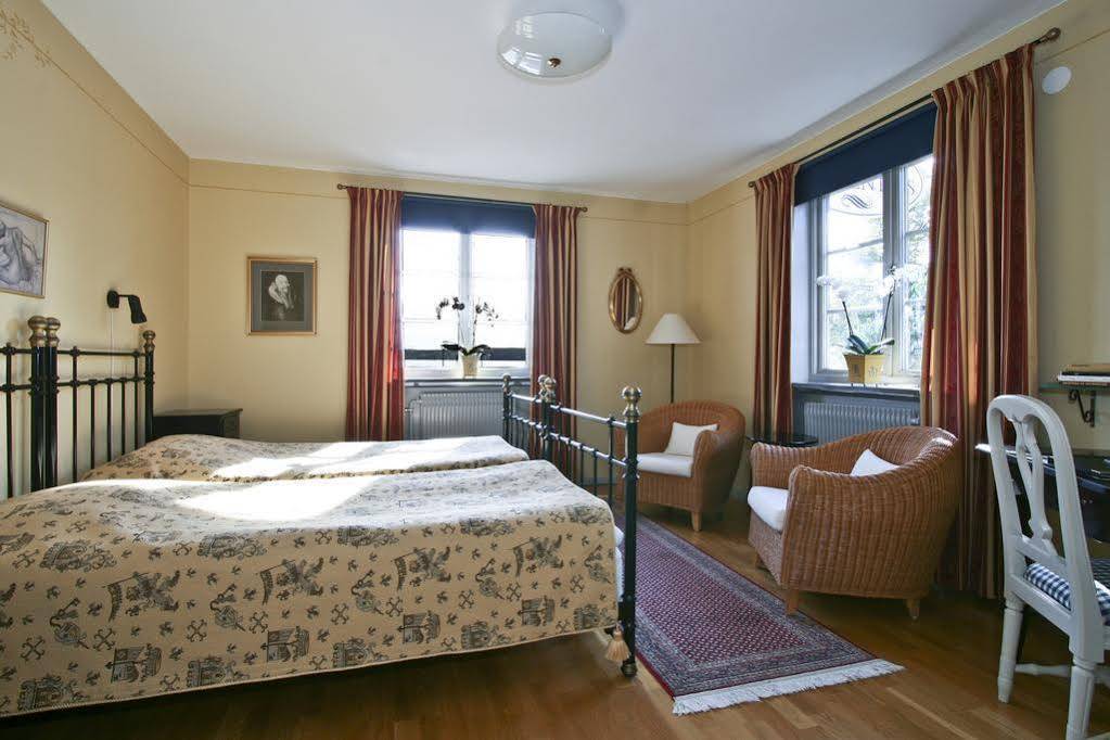 Hotell Laurentius Стренгнес Экстерьер фото
